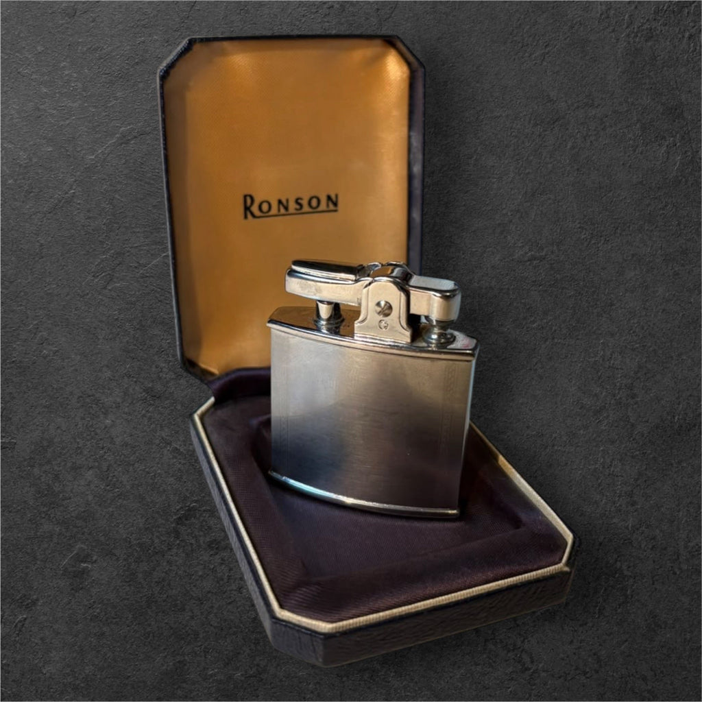 Vintage Ronson Standard - brasswick